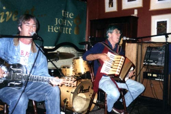 belfast2AAF22242-83D3-0B32-2774-8F7EEEF45387.jpg