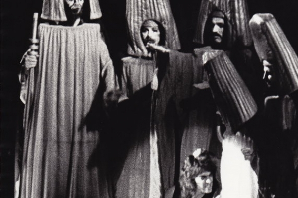priests-jesus-christ-superstar29EB48D4A-06F9-0961-6ED2-F583A7786A37.jpg