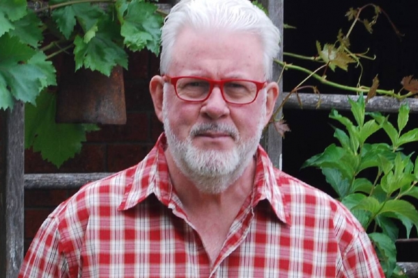 mike-mullinsD1C2A8BB-4E82-585E-BF75-38FC1A870C5D.jpg