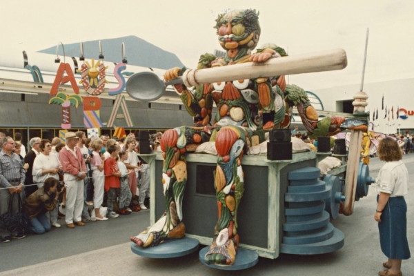 world-expo-88-2DF35D4AE-C69C-9F00-B406-90766E82C273.jpg